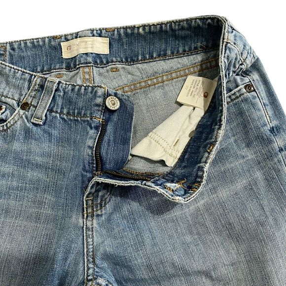 BKE Buckle Wendi Capri Denim Jeans Womens Size 27 Distressed Medium Blue Wash - Picture 4 of 8